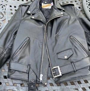 Like New Schott 118 Leather Jacket Size 40